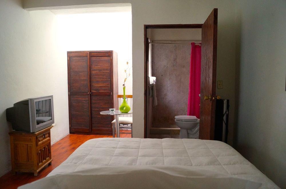 Hotel Aqui Es Mexico San Miguel de Allende Dış mekan fotoğraf