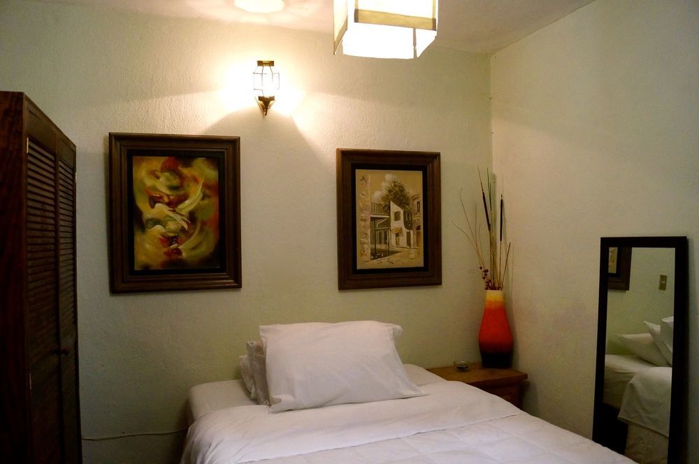 Hotel Aqui Es Mexico San Miguel de Allende Dış mekan fotoğraf