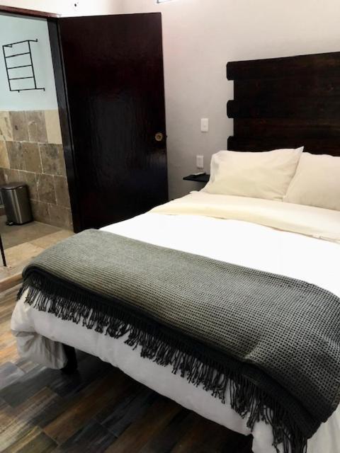 Hotel Aqui Es Mexico San Miguel de Allende Dış mekan fotoğraf